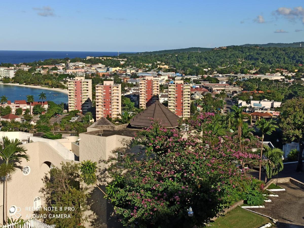 Columbus Heights Apt 26 F โอโชรีโอส ภายนอก รูปภาพ